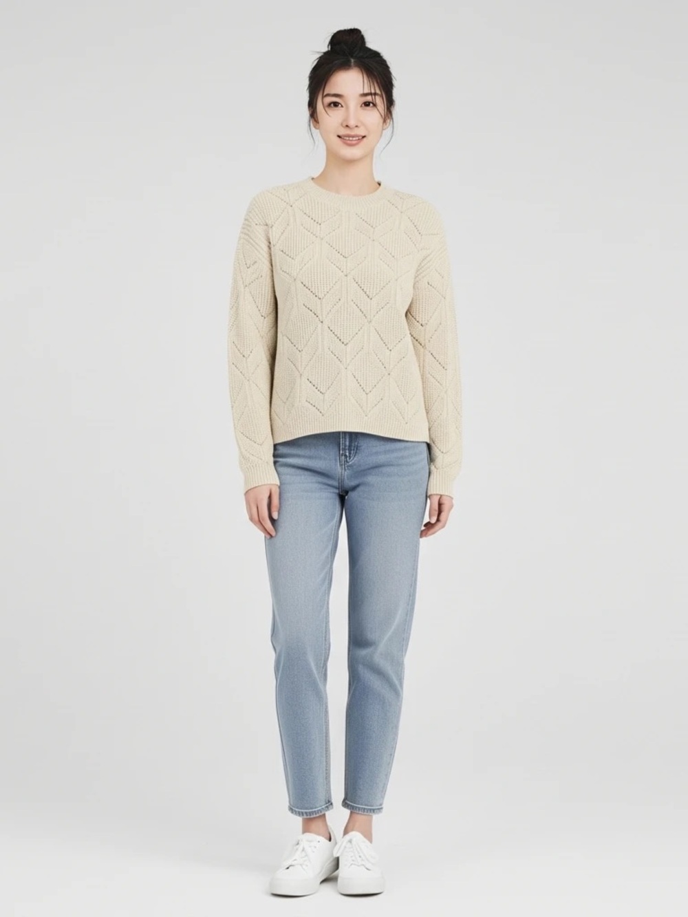 Weatherproof Original Vintage Cable Crew Sweater Cable Knit Sweater in Cream
